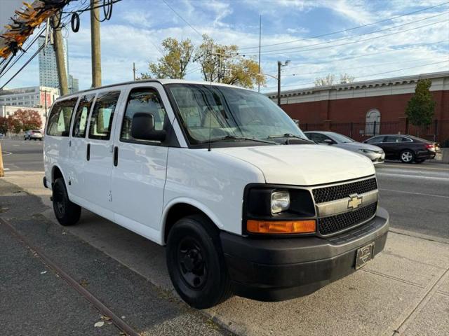 2017 Chevrolet Express Work Van