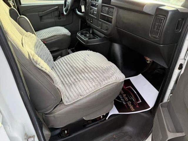 2017 Chevrolet Express Work Van