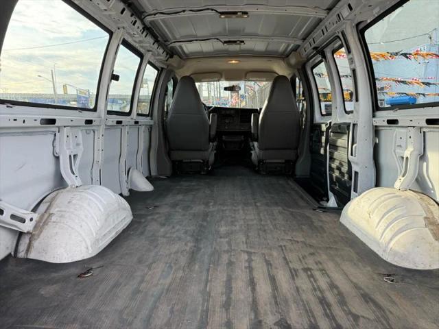 2017 Chevrolet Express Work Van