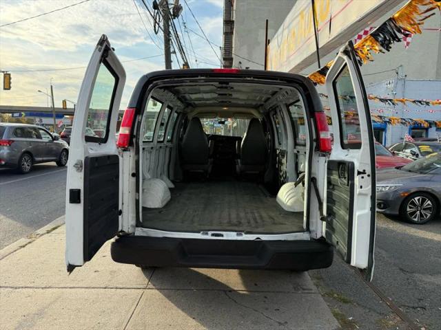 2017 Chevrolet Express Work Van