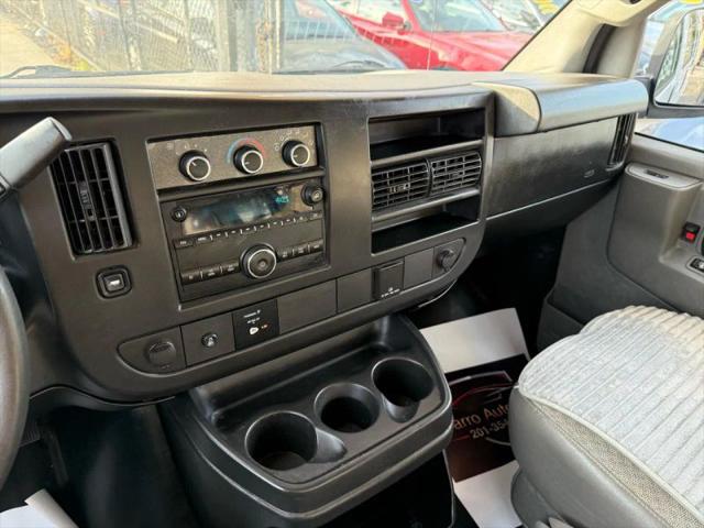 2017 Chevrolet Express Work Van