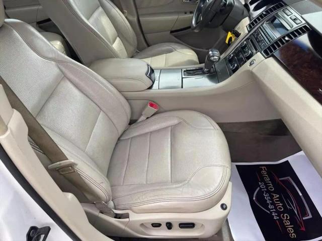 2011 Ford Taurus Limited