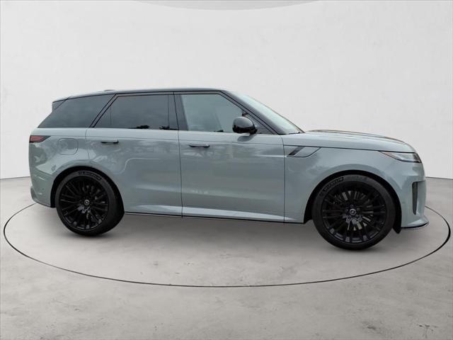 2025 Land Rover Range Rover Sport P635 SV Edition Two