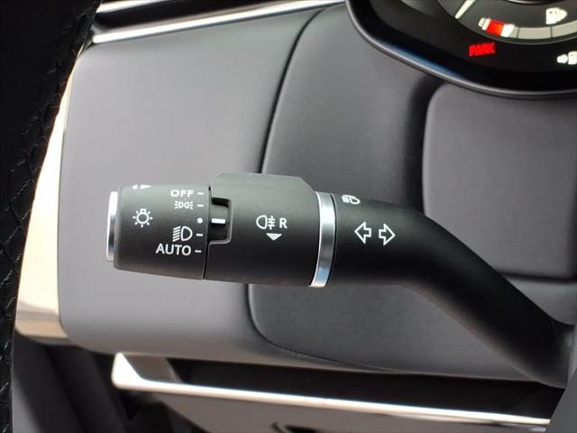 2025 Land Rover Range Rover Sport P635 SV Edition Two