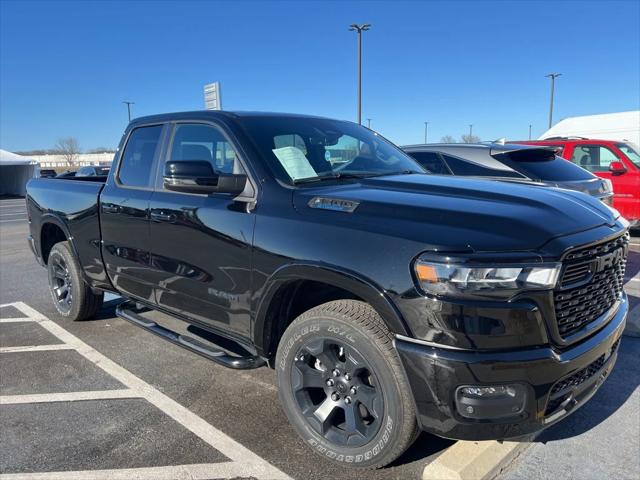 2025 RAM 1500 Big Horn Crew Cab 4x4 64 Box