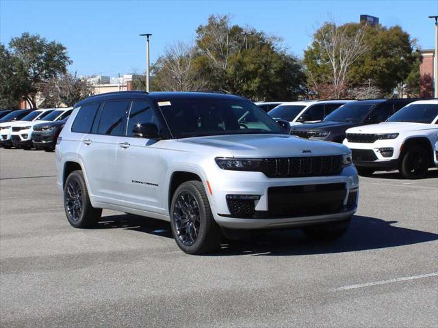 2025 Jeep Grand Cherokee GRAND CHEROKEE L SUMMIT RESERVE 4X4