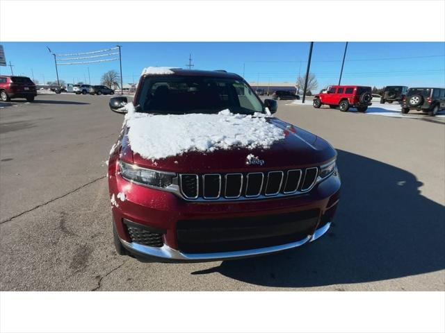 2023 Jeep Grand Cherokee L Laredo 4x4