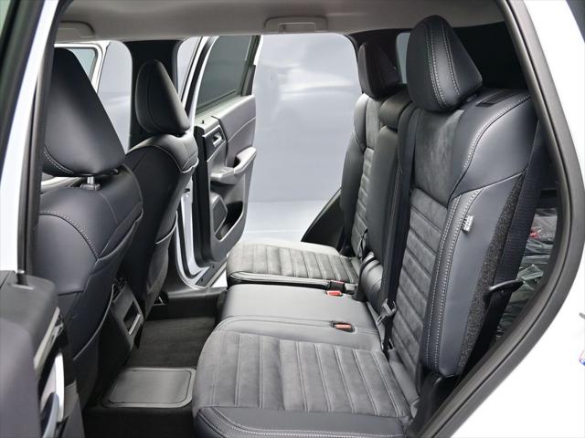 2025 Mitsubishi Outlander PHEV SE S-AWC