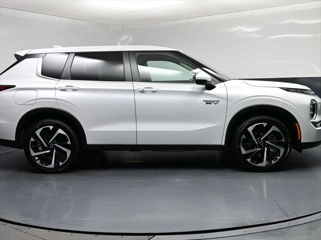 2025 Mitsubishi Outlander PHEV SE S-AWC