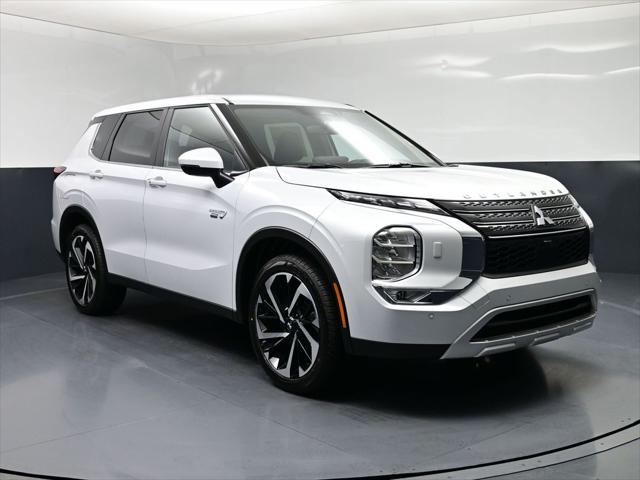2025 Mitsubishi Outlander PHEV SE S-AWC