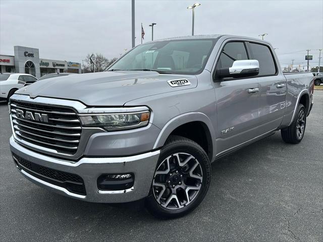 2025 RAM Ram 1500 RAM 1500 LARAMIE CREW CAB 4X4 64 BOX