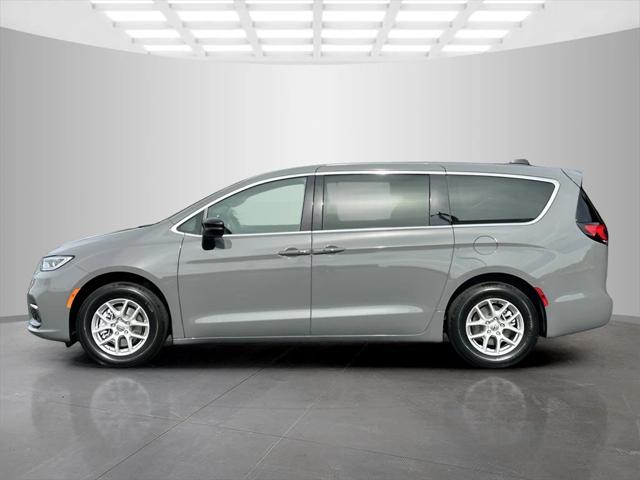 2025 Chrysler Pacifica PACIFICA SELECT