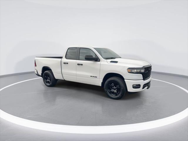 2025 RAM Ram 1500 RAM 1500 TRADESMAN QUAD CAB 4X4 64 BOX