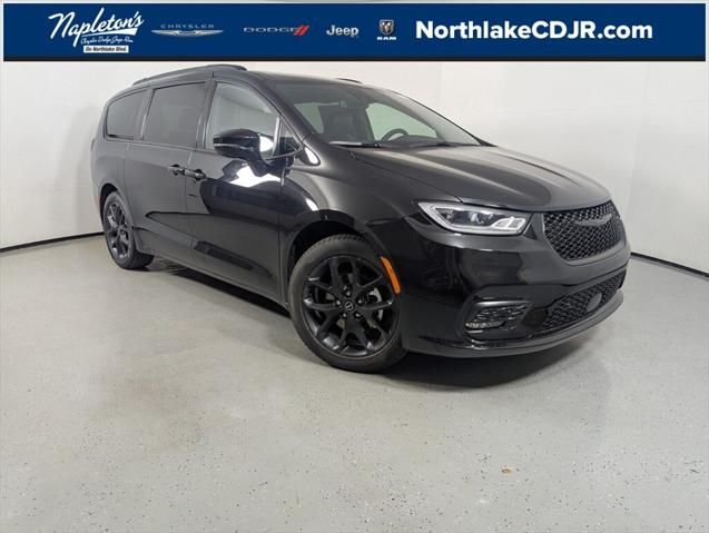 2025 Chrysler Pacifica PACIFICA LIMITED
