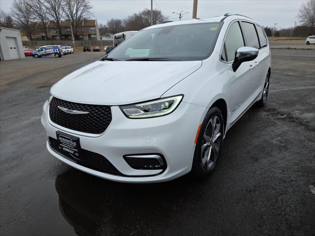 2025 Chrysler Pacifica PACIFICA PINNACLE