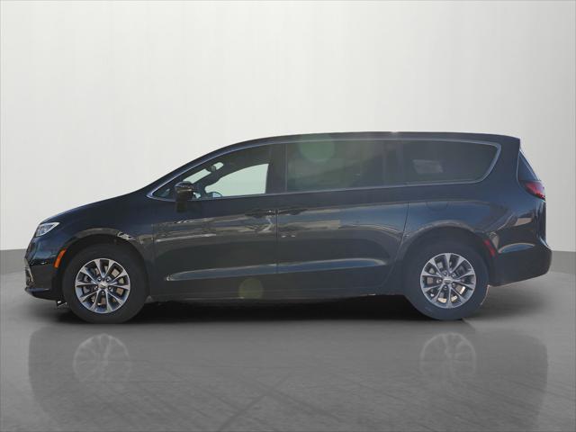 2025 Chrysler Pacifica PACIFICA SELECT AWD