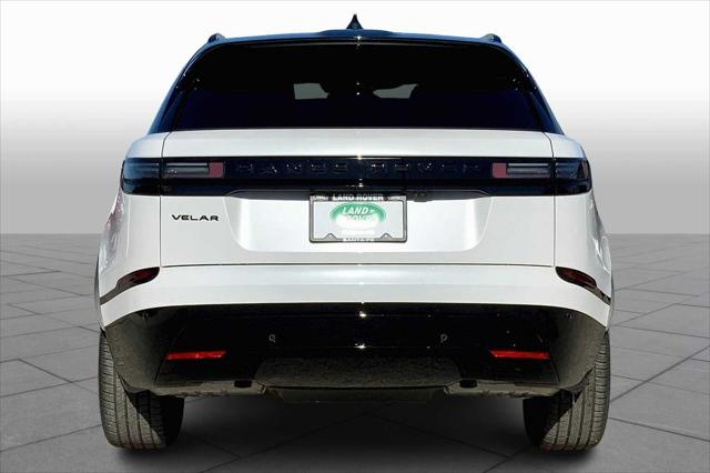 2025 Land Rover Range Rover Velar P250 Dynamic SE