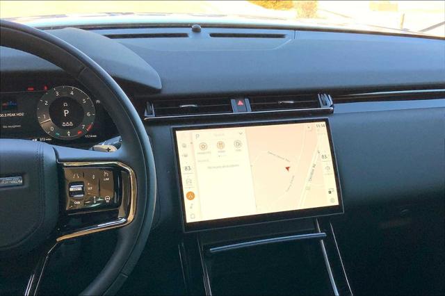2025 Land Rover Range Rover Velar P250 Dynamic SE