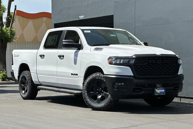 2025 RAM Ram 1500 RAM 1500 WARLOCK CREW CAB 4X4 57 BOX