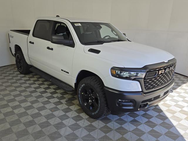 2025 RAM Ram 1500 RAM 1500 WARLOCK CREW CAB 4X4 57 BOX