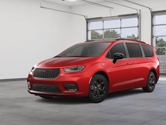 2025 Chrysler Pacifica Hybrid PACIFICA PLUG-IN HYBRID S APPEARANCE