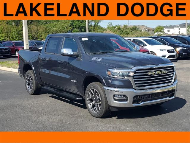 2025 RAM Ram 1500 RAM 1500 LARAMIE CREW CAB 4X4 57 BOX