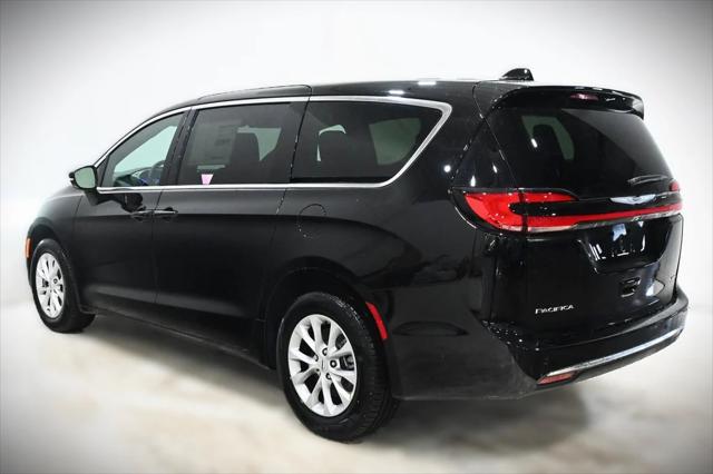 2025 Chrysler Pacifica PACIFICA SELECT AWD