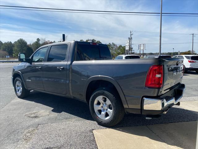 2025 RAM Ram 1500 RAM 1500 BIG HORN CREW CAB 4X4 64 BOX