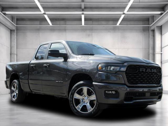 2025 RAM Ram 1500 RAM 1500 TRADESMAN QUAD CAB 4X4 64 BOX