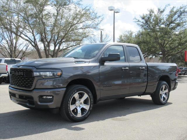 2025 RAM Ram 1500 RAM 1500 TRADESMAN QUAD CAB 4X4 64 BOX