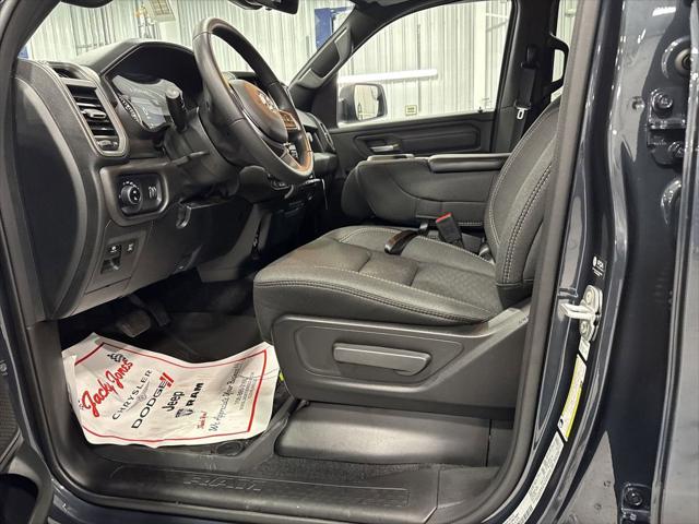 2025 RAM Ram 1500 RAM 1500 WARLOCK CREW CAB 4X4 57 BOX