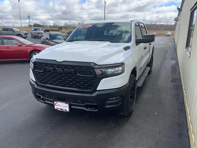 2025 RAM Ram 1500 RAM 1500 WARLOCK CREW CAB 4X4 57 BOX