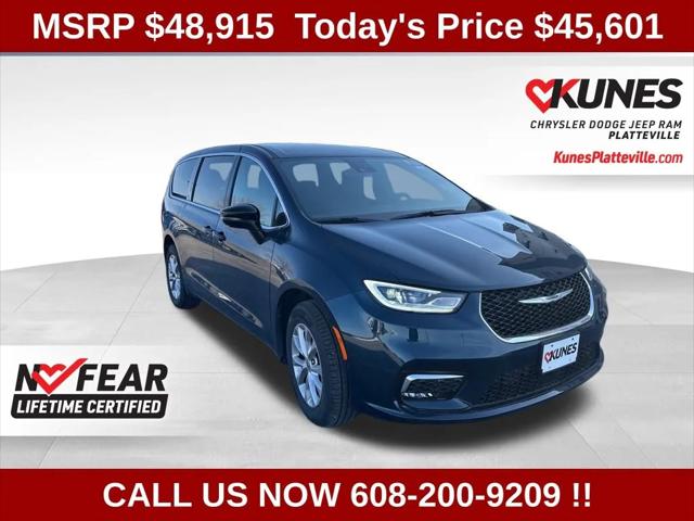 2025 Chrysler Pacifica PACIFICA SELECT AWD