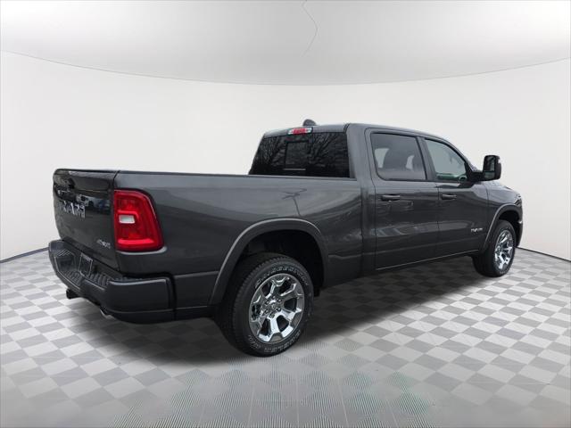 2025 RAM Ram 1500 RAM 1500 BIG HORN CREW CAB 4X4 64 BOX