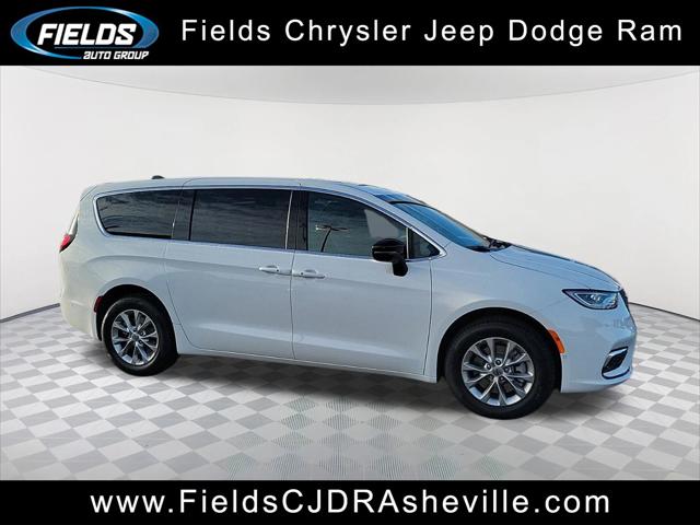 2025 Chrysler Pacifica PACIFICA SELECT AWD