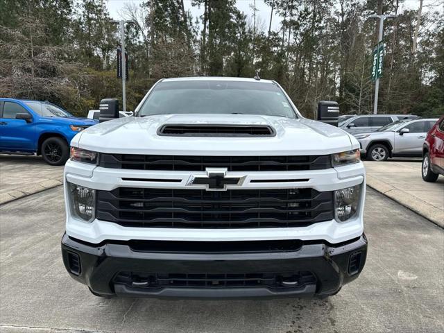 2024 Chevrolet Silverado 2500HD 4WD Crew Cab Standard Bed Custom