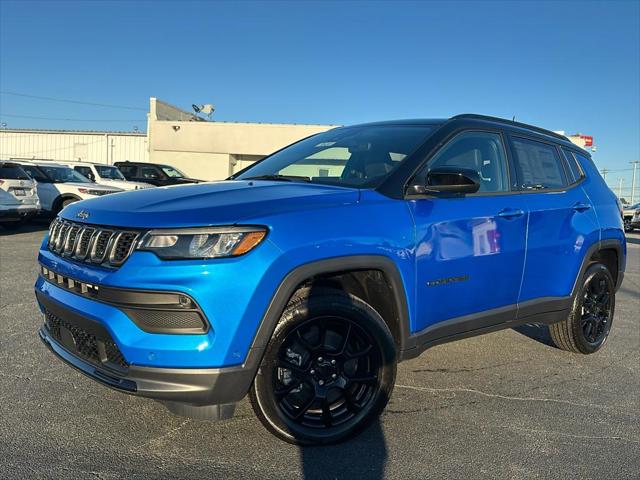 2024 Jeep Compass COMPASS LATITUDE 4X4