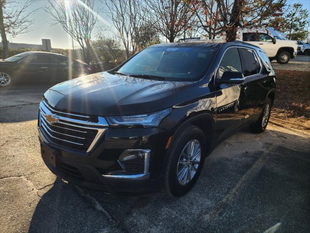 2022 Chevrolet Traverse AWD LT Cloth