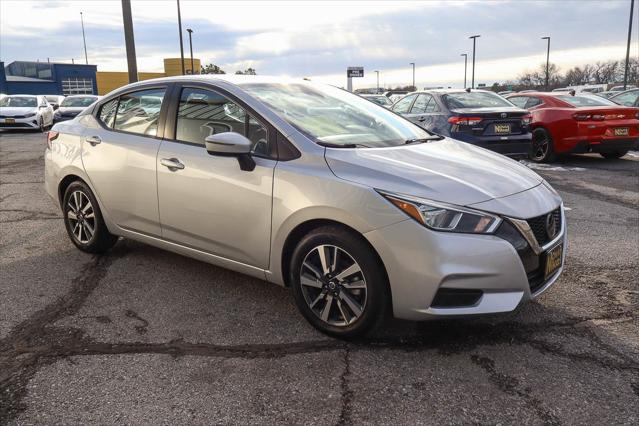 2021 Nissan Versa SV Xtronic CVT