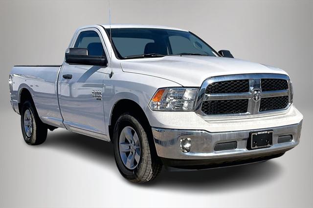 2023 RAM Ram 1500 Classic RAM 1500 CLASSIC TRADESMAN REGULAR CAB 4X4 8 BOX