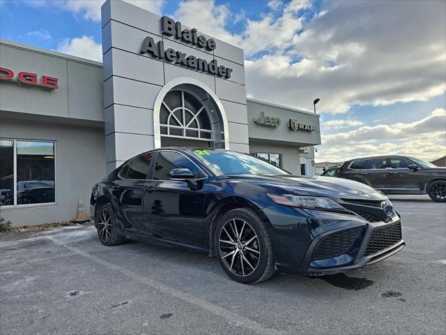 2021 Toyota Camry SE AWD