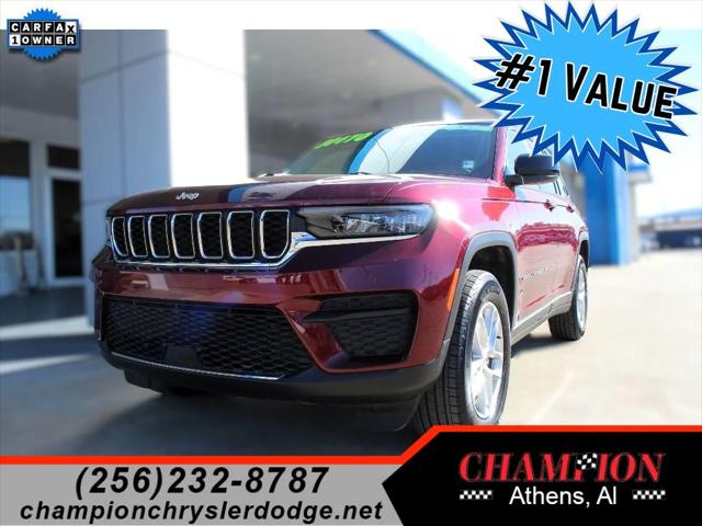 2023 Jeep Grand Cherokee Laredo 4x4