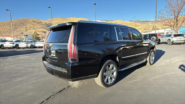 2019 Cadillac Escalade ESV Luxury