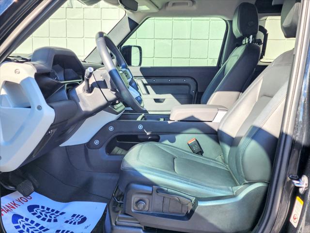 2023 Land Rover Defender 90 S