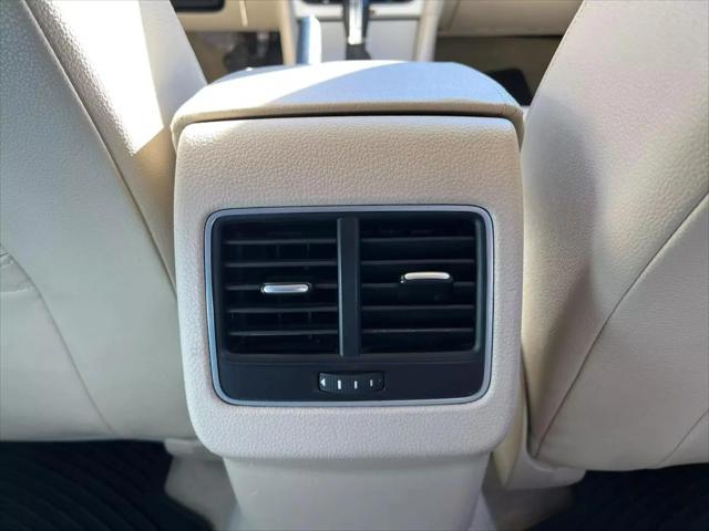 2013 Volkswagen Passat 2.5L SE