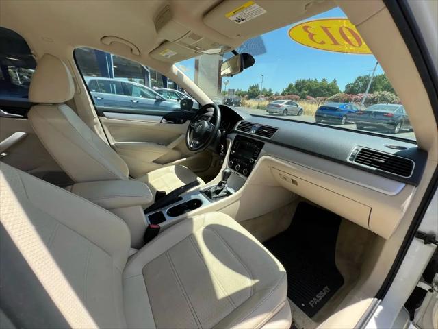2013 Volkswagen Passat 2.5L SE