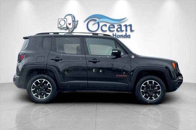 2023 Jeep Renegade Trailhawk 4x4