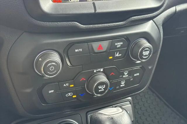 2023 Jeep Renegade Trailhawk 4x4