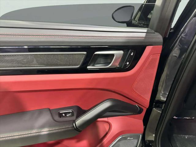 2022 Porsche Cayenne Turbo GT