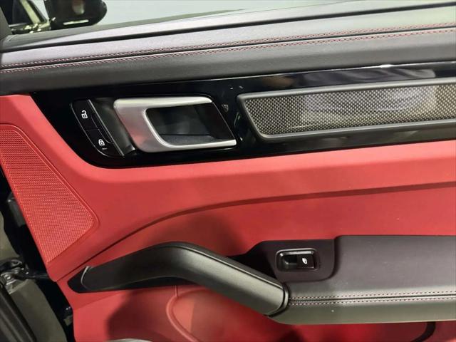2022 Porsche Cayenne Turbo GT